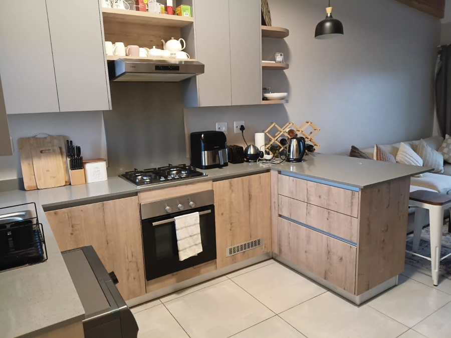 To Let 2 Bedroom Property for Rent in Bodorp Western Cape